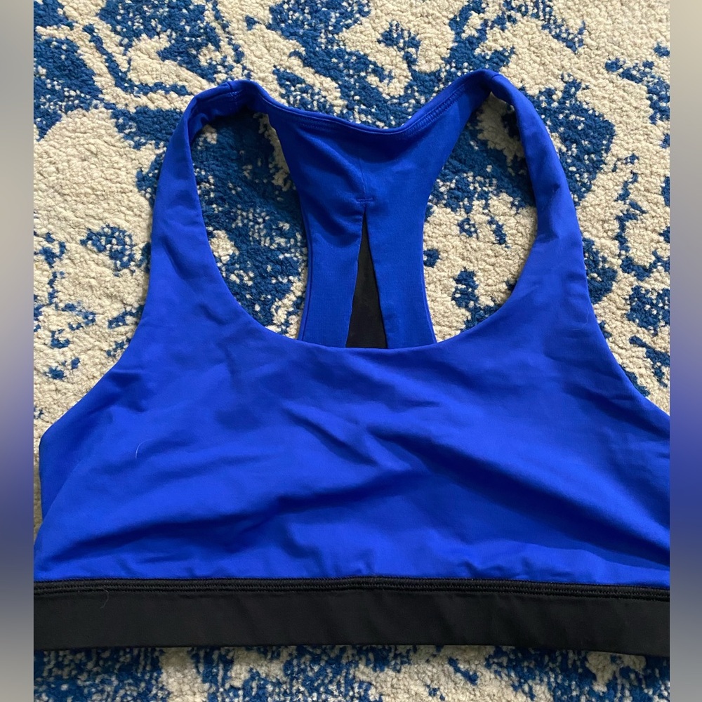 Lululemon bra
